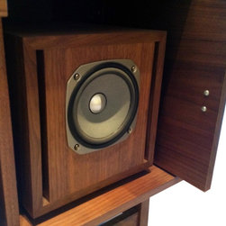 Morkt Samfunn Console - Media Storage