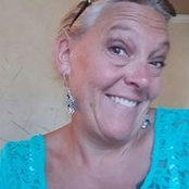 Shannon Madler's photo