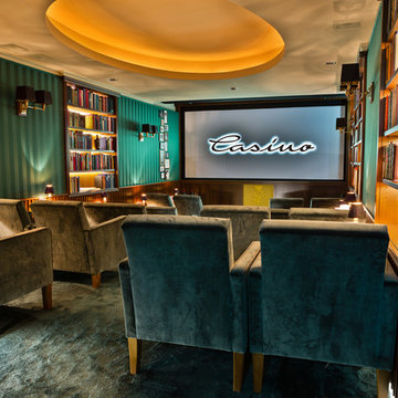 Der Salon - Wohnzimmer. Bar. Clubkino.