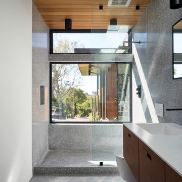 Malibu Glass Box House by Klopf Architecture