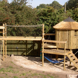 Fun treehouses by Treehouse Life - Garden Playhouses