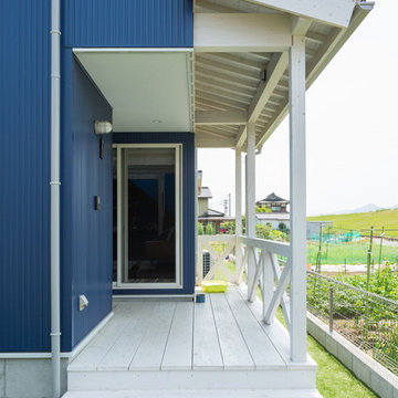 住むと招くを楽しむ家。