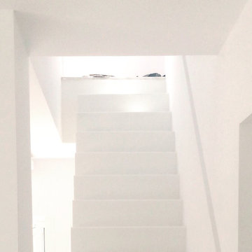 Diseño de escalera para dar acceso a la nueva planta