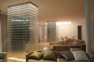 Example of a living room design in Other