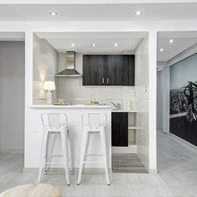V Kitchen