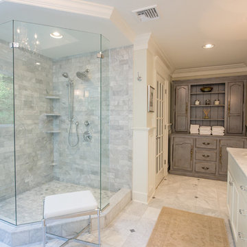 Elegant & Traditional Master Bathroom