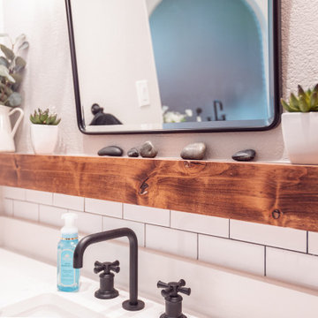 English Chestnut | Master Bathroom