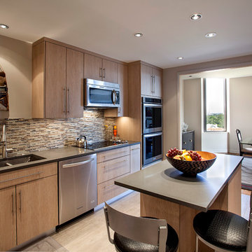 Kitchen with Small Seating Island
