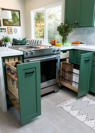 Kitchen of the Week: Inviting Green Cabinets and Improved Storage