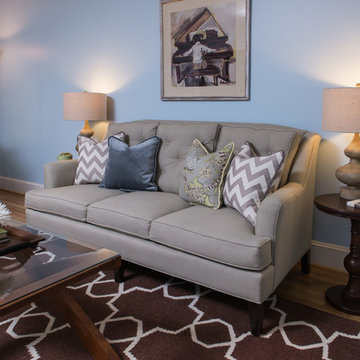 Cool and Fresh Living Room/Dining Room