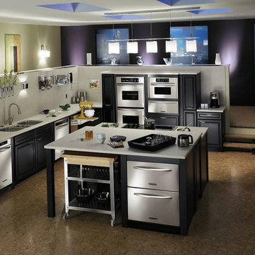 Black Kitchen Cabinets