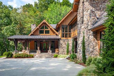 Tennessee Timberframe Home (Exterior)