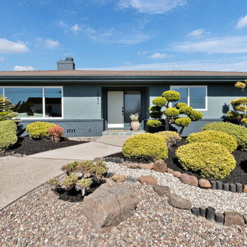 2592 Marineview
