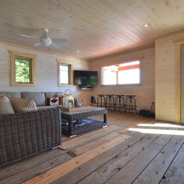 Quaint Muskoka Boathouse