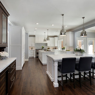 Clean-Lines Seen in Every Kitchen Element