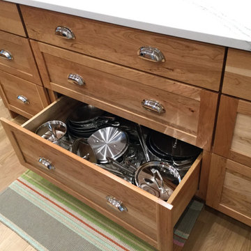 Pots & pans drawers