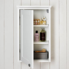 Hitta lantliga badrumsskåp & hyllor på houzz