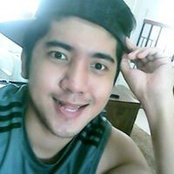 Yul Rosales's photo