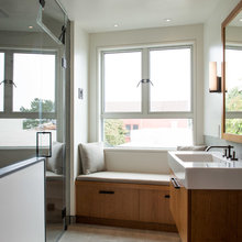 Downstairs Hall Bath