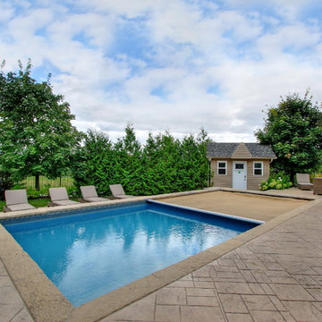 A Backyard to Entertain Family and Friends