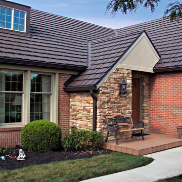 Metal Roofing - Classic Manor Shake in Mustang Brown