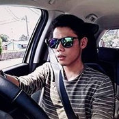 Kimmy Razak's photo