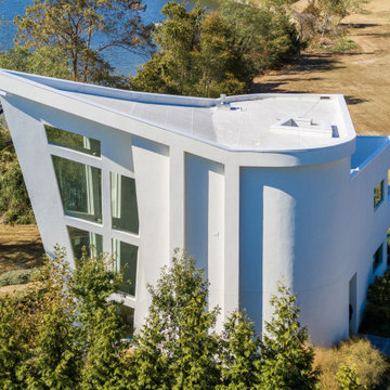 Residence on Harness Creek
