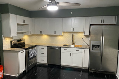 Inspiration for a modern kitchen remodel in Philadelphia