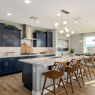 Maximizing on the Layout for This Kitchen Upgrade in Los Angeles, CA