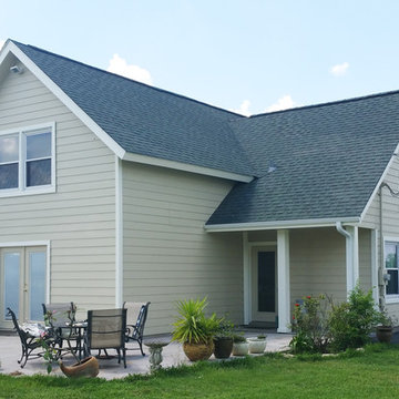 HardiePlank Lap Siding with Hardie Half Rounds SCALLOP Siding