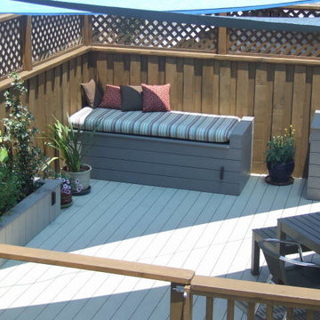 Rooftop deck