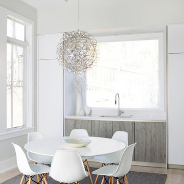 WAY Artic White Soft Melamine & Fossil Oak Matrix Kitchen in Arlington