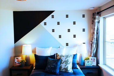 Bedroom photo in Denver