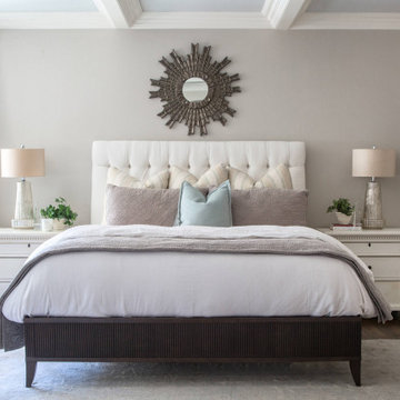 Casual Elegant Residence: Bedroom