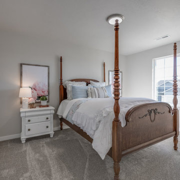 Columbia 2530 I Rustic Bronze 2 (2020 Festival Of Homes)