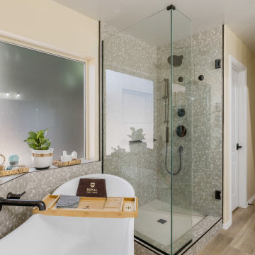 Jordan & Rachel’s Master Bathroom Overhaul
