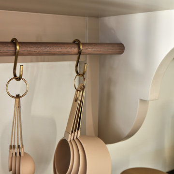 Kitchen Walk-in Pantry