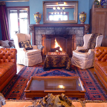 COLORFUL Waterfront Great Room
