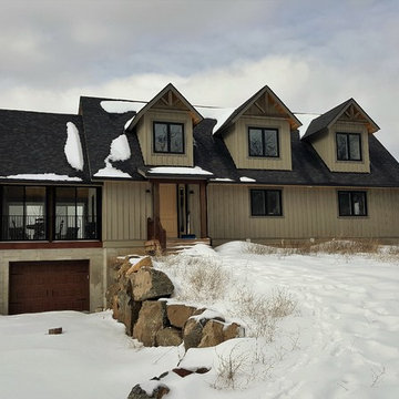 Lakefront Retreat - Exterior Front Elevation