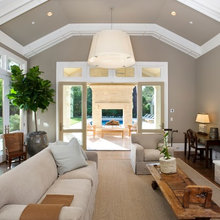 Sliding door with transom