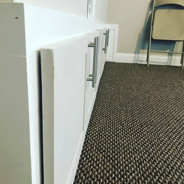 Chinchilla Dr. Custom Cabinets