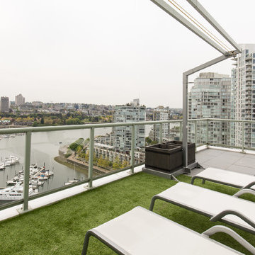 Marinaside Residence