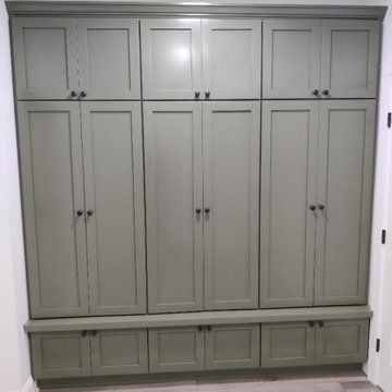 Garage, Basement, Attic, Storage, Sewing Room, Utility Room, Laundry
