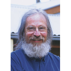 Arthur Lathouris Garden Designer