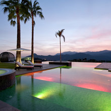 PISCINAS