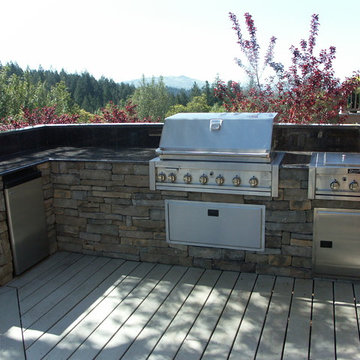 Outdoor Kitchens
