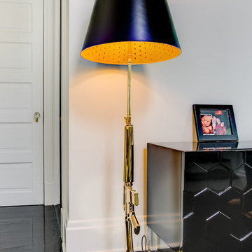 Nashville Avenue Residence