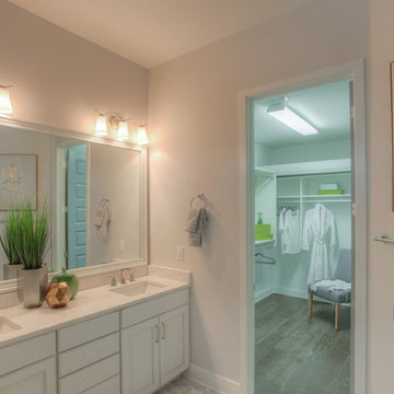 Model "Lite"Home Staging, Luxury Beachfront Condo