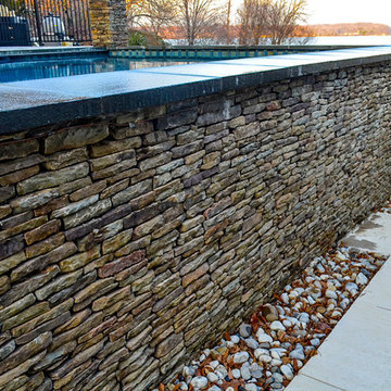 Potomac Waterfront Pool