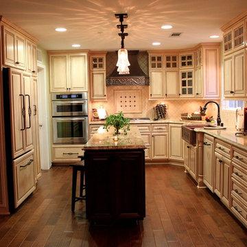 Riverside City - Kitchen Remodel With French Lite Cabinetry
